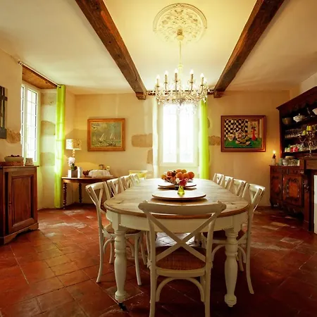 Le De Garbay Bed & Breakfast