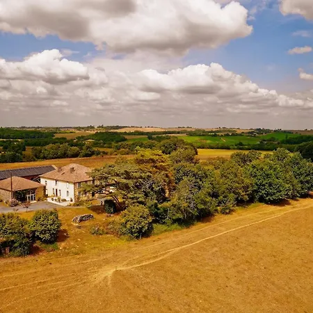 Le De Garbay Bed & Breakfast 3*