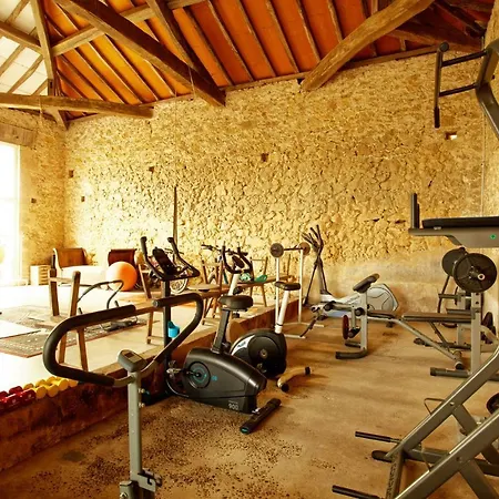 Bed & Breakfast Le De Garbay 3*